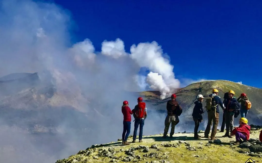 La cantina sull'Etna Ragalna 0*,